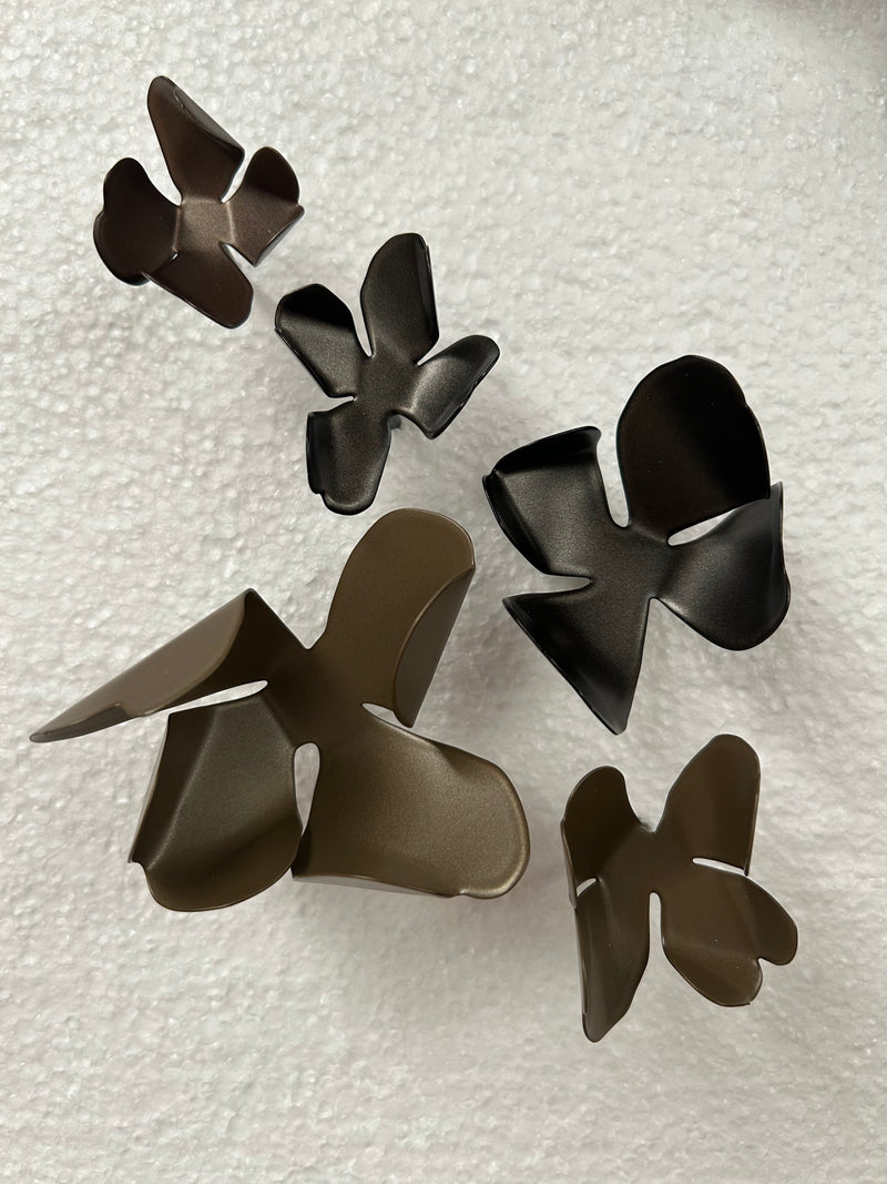 Lucky Four-Leaf Clover Fragments Installation